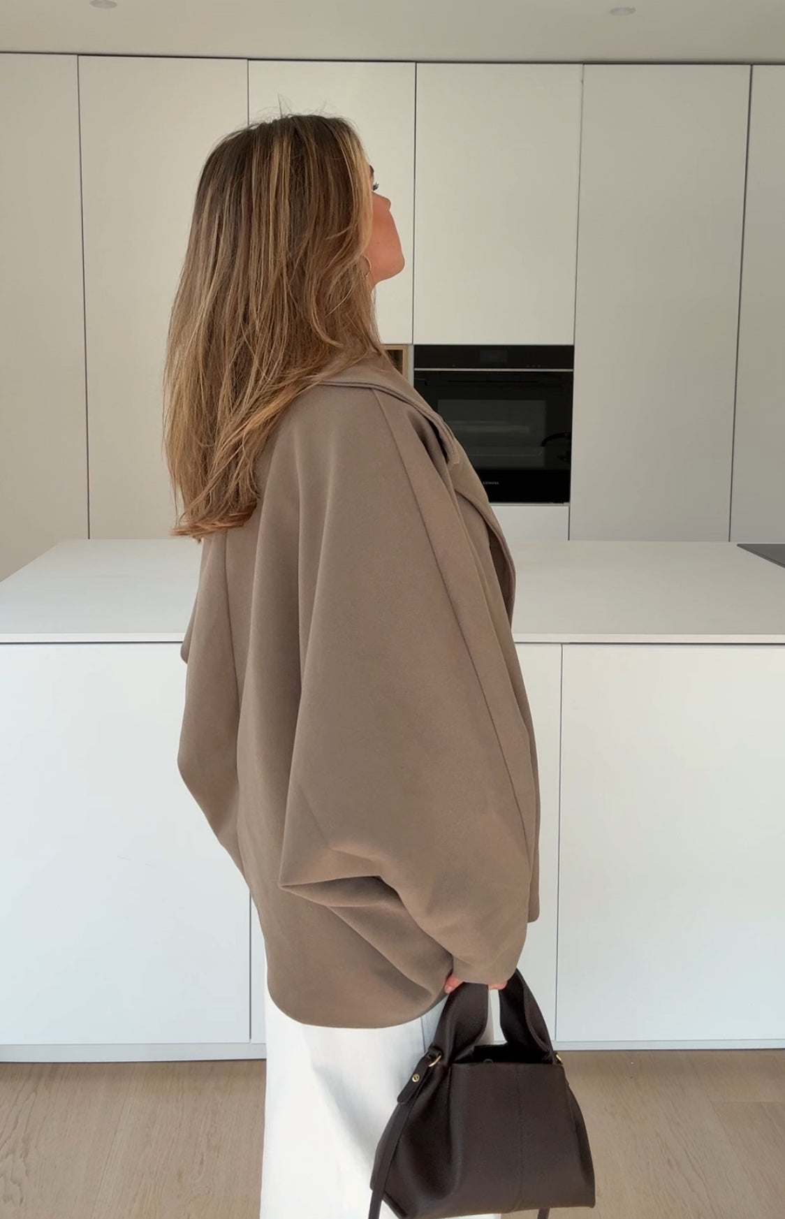 OVERSIZE KURTKA CYNAMONOWA